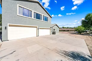 6634 N 176th Ave, Waddell, AZ 85355 - Photo 7