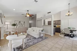12823 S 45th St, Phoenix, AZ 85044 - Photo 11