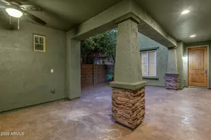 3927 E Waller Ln, Phoenix, AZ 85050 - Photo 11