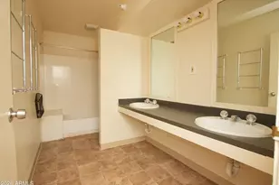 8204 E Monterey Way, Scottsdale, AZ 85251 - Photo 33