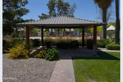 8204 E Monterey Way, Scottsdale, AZ 85251 - Photo 3