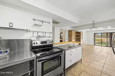 2979 S Country Club Way, Tempe, AZ 85282 - Photo 11