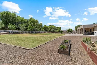 21025 E Marsh Road, Queen Creek, AZ 85142 - Photo 55