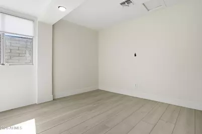 4628 E Holly Street, Phoenix, AZ 85008 - Photo 9