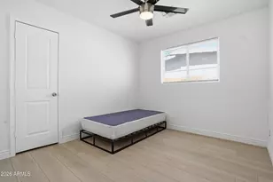 4628 E Holly St, Phoenix, AZ 85008 - Photo 17