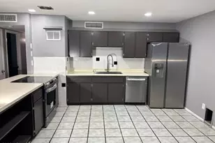 4722 E Chambers St, Phoenix, AZ 85040 - Photo 3