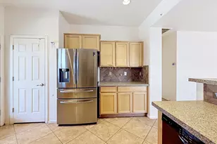 17961 W Lawrence Ln, Waddell, AZ 85355 - Photo 7