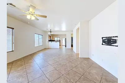 17961 W Lawrence Lane, Waddell, AZ 85355 - Photo 7
