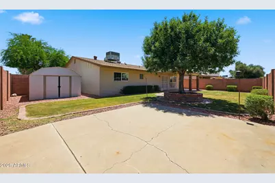 9652 N 35th Lane, Phoenix, AZ 85051 - Photo 35