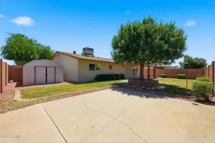 9652 N 35th Ln, Phoenix, AZ 85051 - Photo 35
