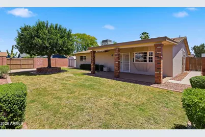 9652 N 35th Lane, Phoenix, AZ 85051 - Photo 37