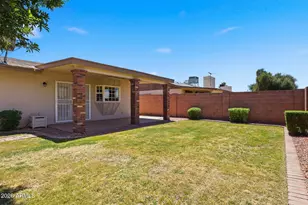 9652 N 35th Ln, Phoenix, AZ 85051 - Photo 41