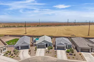 28567 N Onyx Rd, San Tan Valley, AZ 85143 - Photo 1