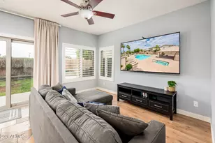 10012 E Capri Ave, Mesa, AZ 85208 - Photo 9