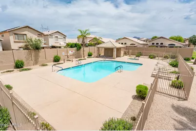 10012 E Capri Avenue, Mesa, AZ 85208 - Photo 41
