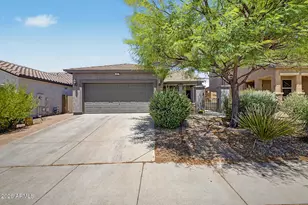 1652 W Straight Arrow Ln, Phoenix, AZ 85085 - Photo 1