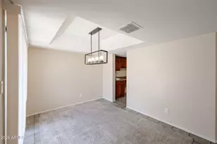 9223 N 47th Ct, Glendale, AZ 85302 - Photo 5