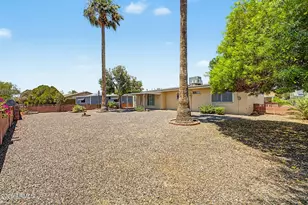 10021 W Audrey Dr, Sun City, AZ 85351 - Photo 31