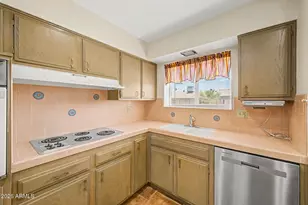 10021 W Audrey Dr, Sun City, AZ 85351 - Photo 15