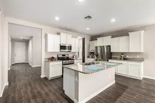 10773 W Swayback Pass, Peoria, AZ 85383 - Photo 15
