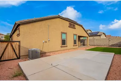 10773 W Swayback Pass, Peoria, AZ 85383 - Photo 39