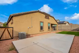 10773 W Swayback Pass, Peoria, AZ 85383 - Photo 39