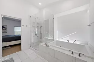 6833 E Acoma Dr, Scottsdale, AZ 85254 - Photo 23