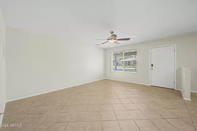 11837 N 22nd Place, Phoenix, AZ 85028 - Photo 7