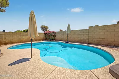 11837 N 22nd Place, Phoenix, AZ 85028 - Photo 35
