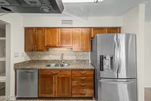 11837 N 22nd Pl, Phoenix, AZ 85028 - Photo 13