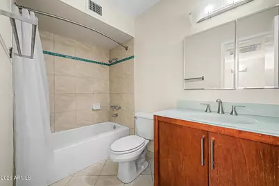 11837 N 22nd Place, Phoenix, AZ 85028 - Photo 17