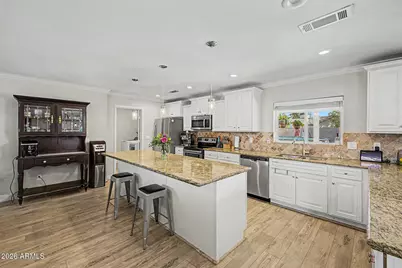427 W Spur Avenue, Gilbert, AZ 85233 - Photo 15