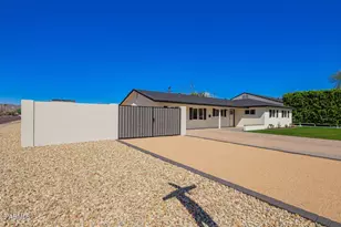 4402 E Mitchell Dr, Phoenix, AZ 85018 - Photo 25