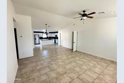 8807 W Catalina Drive, Phoenix, AZ 85037 - Photo 19