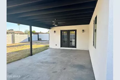 8807 W Catalina Drive, Phoenix, AZ 85037 - Photo 25