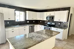 8807 W Catalina Dr, Phoenix, AZ 85037 - Photo 17