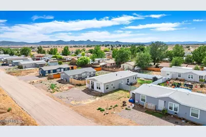 24460 N Marblehead Avenue, Paulden, AZ 86334 - Photo 31