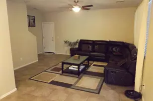 4388 E Selena Dr, Phoenix, AZ 85050 - Photo 13