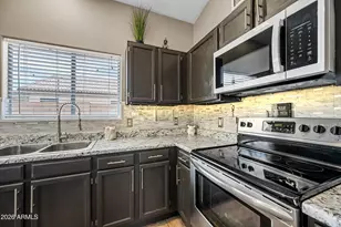 3223 W Salter Dr, Phoenix, AZ 85027 - Photo 21