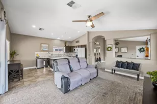 3223 W Salter Dr, Phoenix, AZ 85027 - Photo 15