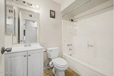 9822 N 47th Drive, Glendale, AZ 85302 - Photo 21