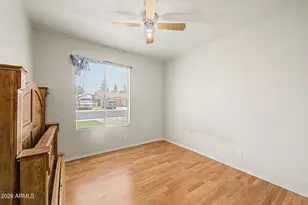 9822 N 47th Dr, Glendale, AZ 85302 - Photo 17
