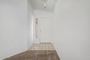 4135 E Anderson Dr, Phoenix, AZ 85032 - Photo 9