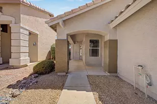 4135 E Anderson Dr, Phoenix, AZ 85032 - Photo 5