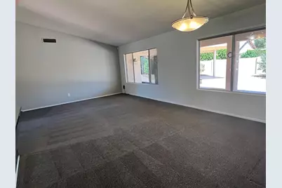 10302 E Coopers Hawk Drive, Sun Lakes, AZ 85248 - Photo 7