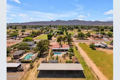 7641 N 175th Avenue, Waddell, AZ 85355 - Photo 1