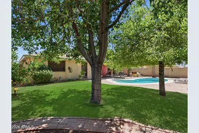 450 E Cascada Road, Litchfield Park, AZ 85340 - Photo 35