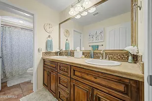 1037 S Scallop Dr, Gilbert, AZ 85233 - Photo 19