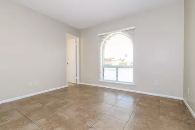 4810 W Desert Cove Avenue, Glendale, AZ 85304 - Photo 9