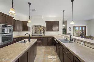 8660 W Mission Hills Dr, Arizona City, AZ 85123 - Photo 19